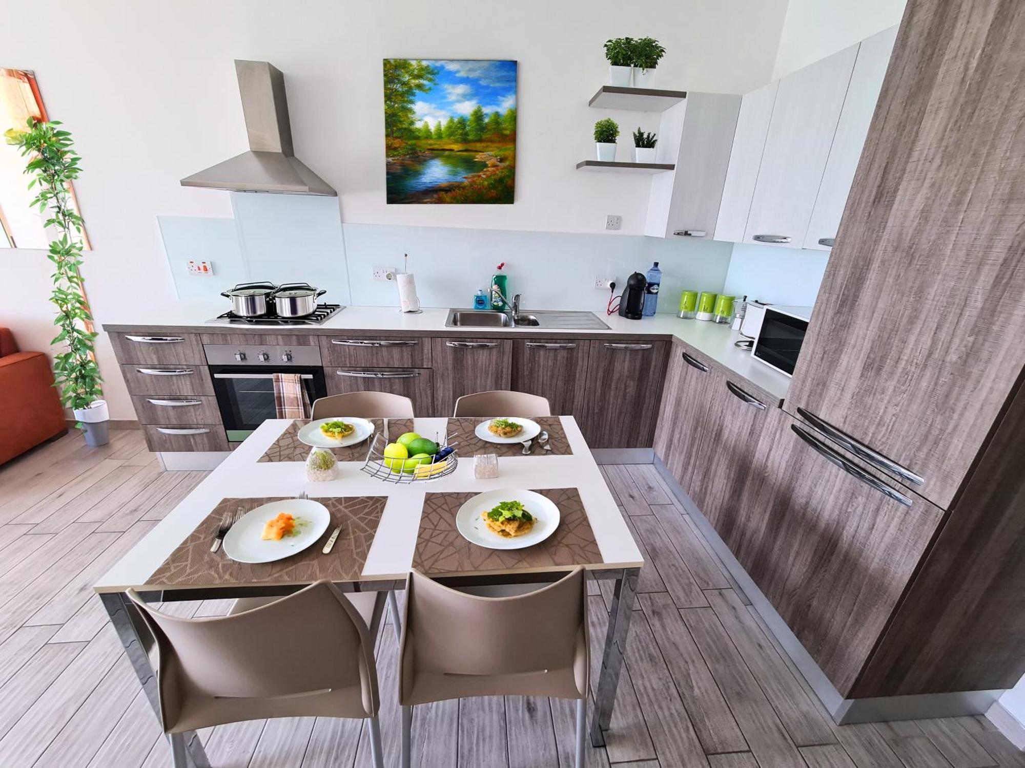 Supreme Seafront Apt With Balcony In St.Julian'S Saint Julian's Екстер'єр фото